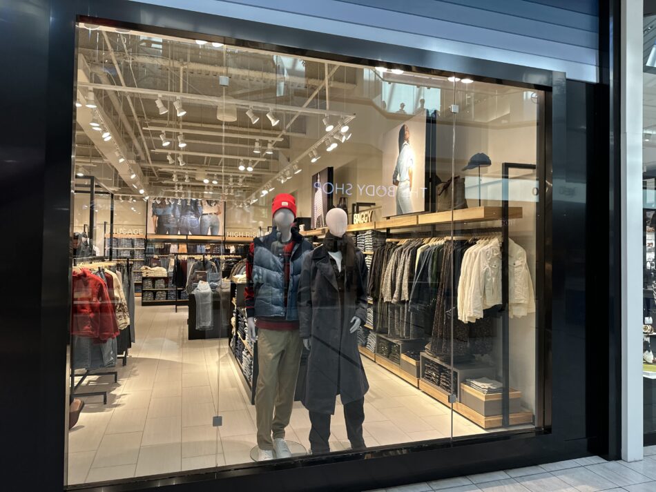 Levi's